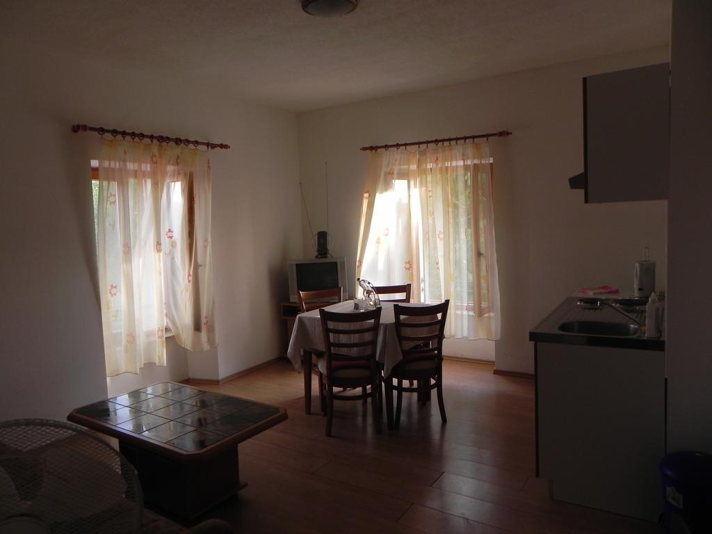 Apartments Riva 파그 외부 사진